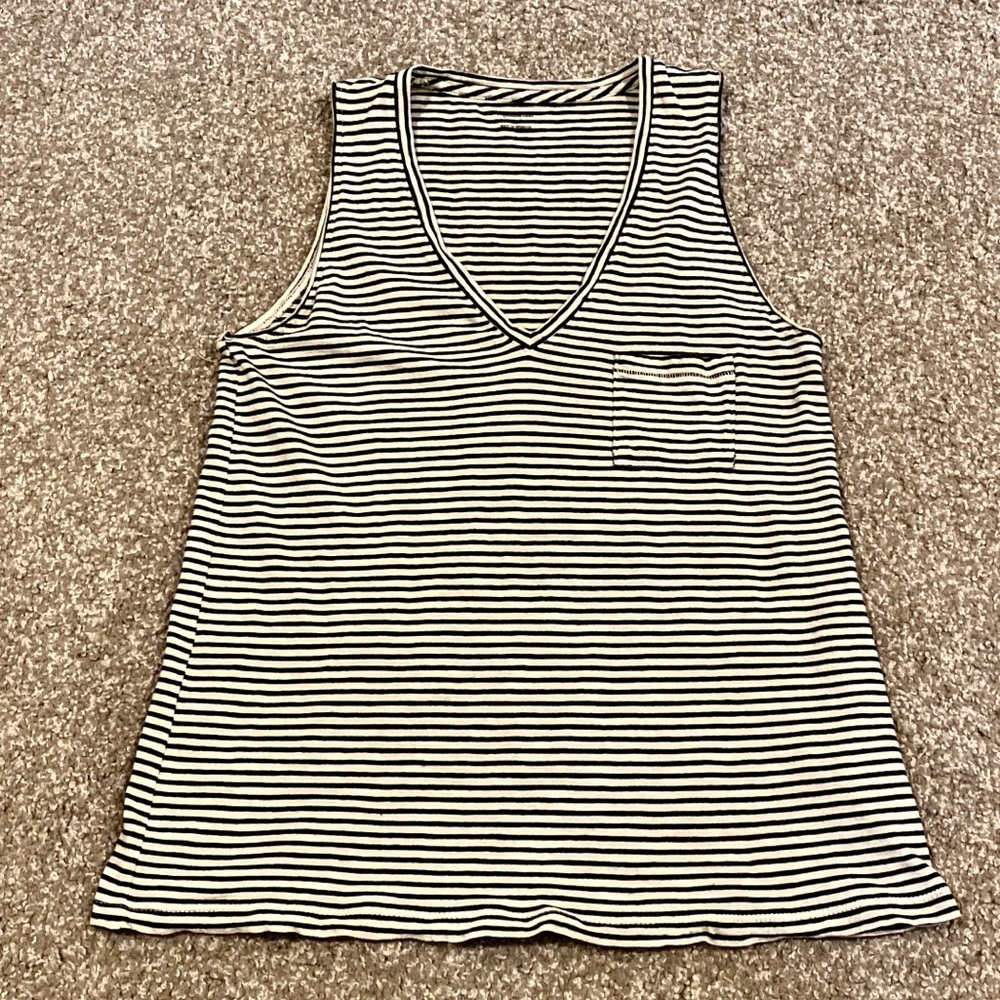 Madewell V-Neck Pocket Tank